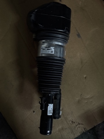 Стійка передня права 37107915946 BMW