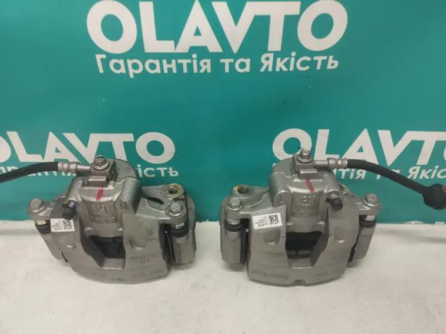 Супорт тормзной 13511090 GM