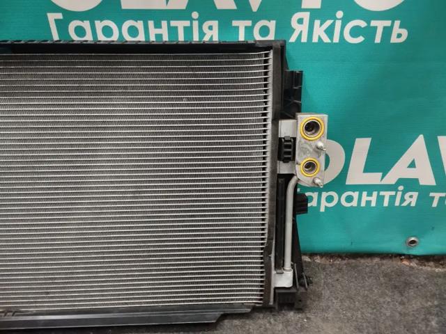 Радіатор 31686548 VOLVO