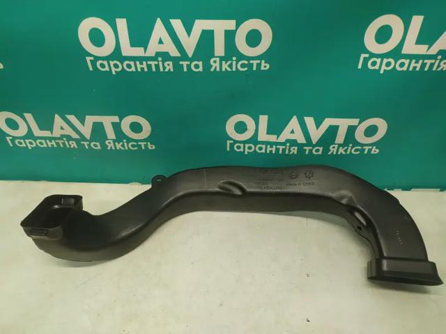 Повітропроводи 31688840 VOLVO