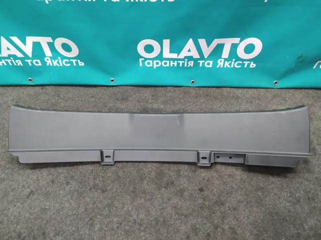 Накладка перегородки 32205019 VOLVO