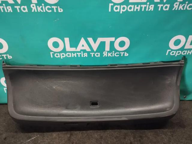 Обшивка-облицювання задніх дверей 32344031 VOLVO