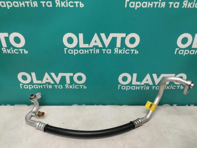 Трубопроводи 42475845 GM