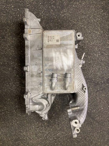 Колектор впускний 05L129711M VAG