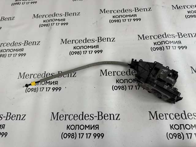 Замок дверей водія A0997202300 MERCEDES