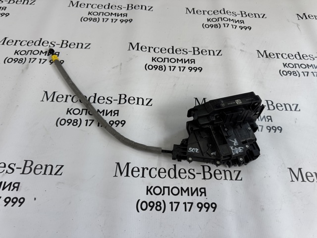 Замок задніх дверей, правих A0997304000 MERCEDES