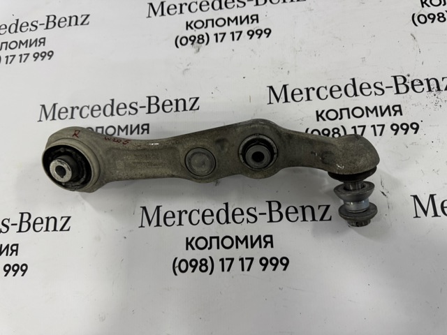Правий важіль передній нижній підвіски A2053302007 MERCEDES