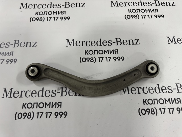 Важіль задньої підвіски верхній, правий A2053506203 MERCEDES