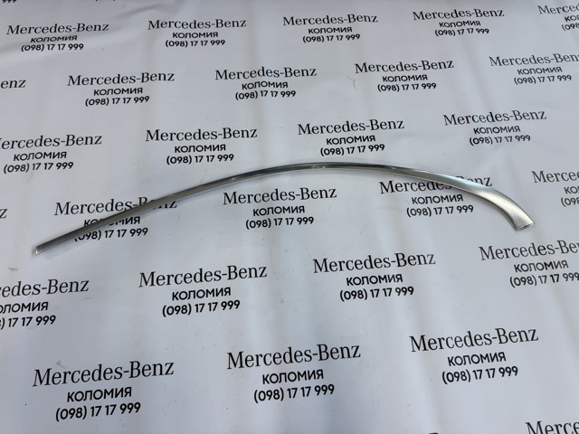 Накладка задніх лівих дверей, верхня A2056900380 MERCEDES