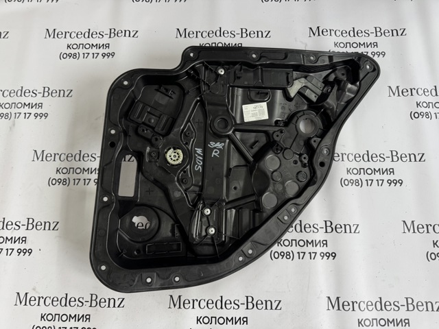 Механізм стеклопод'емника двері задньої, правої A2057308004 MERCEDES