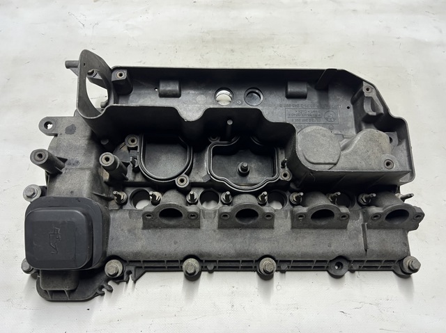 Кришка клапанів 11122246993 BMW
