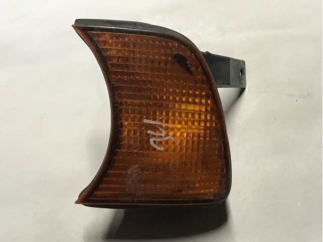 Поворотник лівий 1384033 BMW