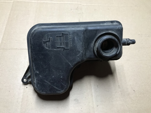 Бачок для води 17137800293 BMW