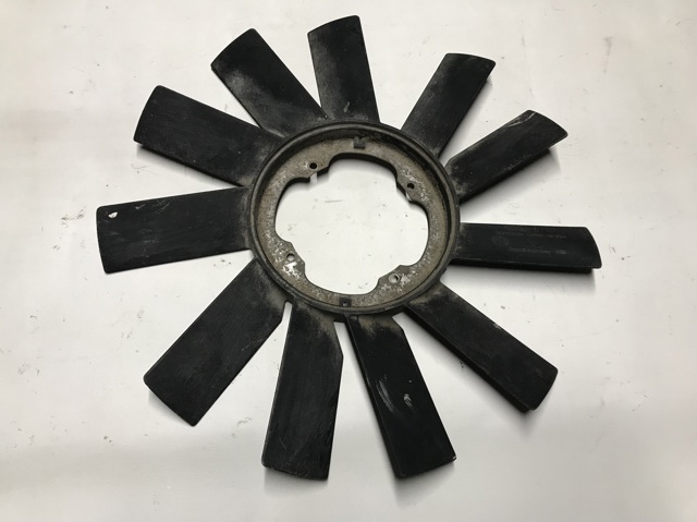 Вискомуфта, вязкостная муфта вентилятора охолодження 17233639 BMW