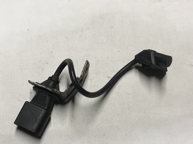 Датчик положення (оборотів) коленвалу 281002477 BMW