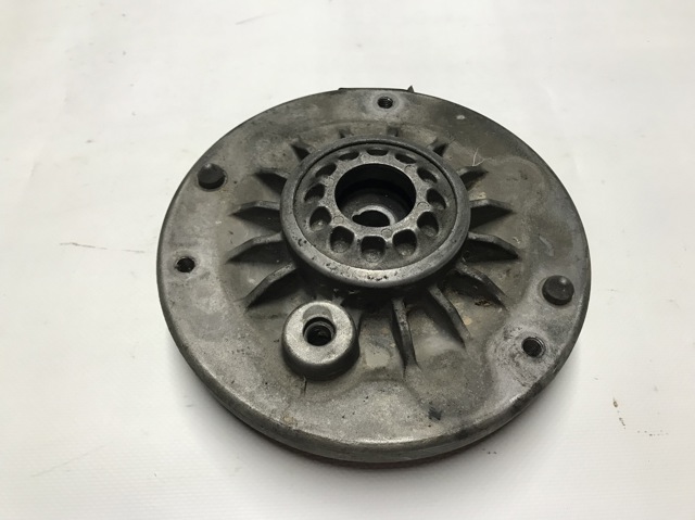 Подушка амортизатора переднього 31306852158 BMW