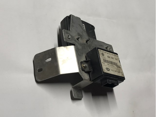 Модуль керування (ЕБК) адаптивного освітлення 4B0907357 VAG