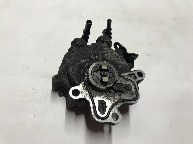 Насос вакуумний 4R8Q2A451AE LAND ROVER