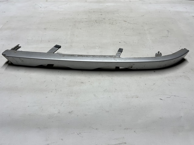 Вія (накладка) правої фари 51138208482 BMW