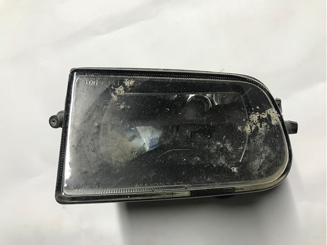 Туманка права 63178360576 BMW