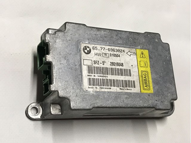 Блок управління airbag 65776963024 BMW