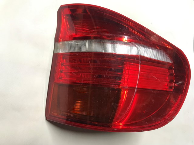 Фара задня права зовнішня 7200818 BMW