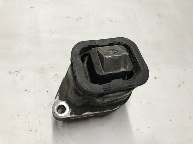 Права подушка мотора 7H426A002AC LAND ROVER