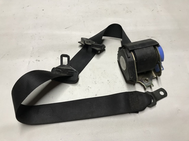 Ремені безпеки 8207956 BMW