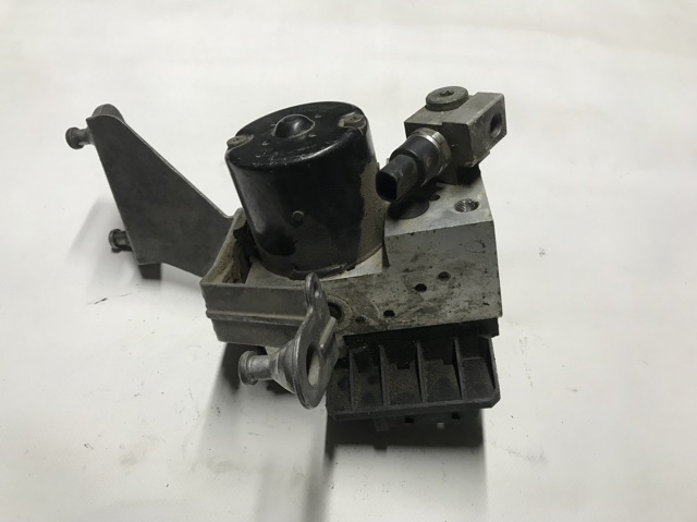 Блок АБС гідравлічний A0034318712 MERCEDES
