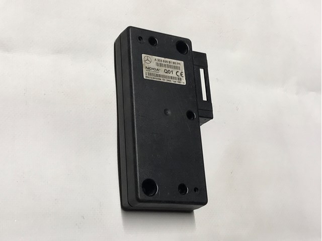 Блок керування телефоном A2038205185 MERCEDES
