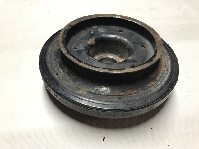 Демпферний шків колінвала A6120300203 MERCEDES