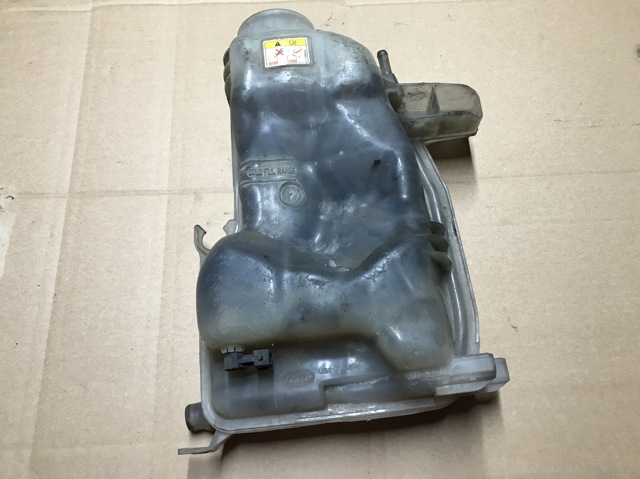 Бачок для води AH428A080BC LAND ROVER