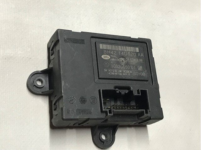 Блок комфорту задніх дверей BH4214D620AA LAND ROVER