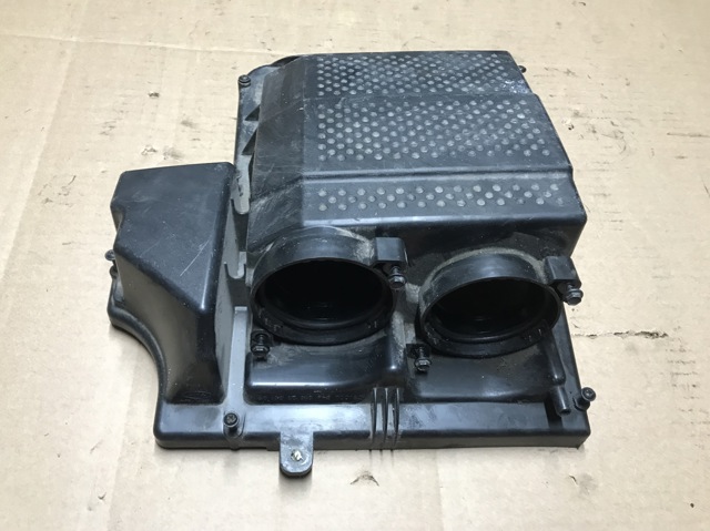 Корпус повітряного фільтра PHB500182 LAND ROVER