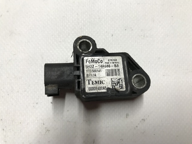 Датчик Ейрбег передній YDB500141 LAND ROVER