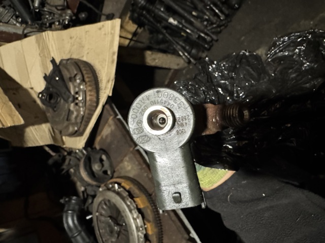 Форсунка інжектора 338004A000 HYUNDAI