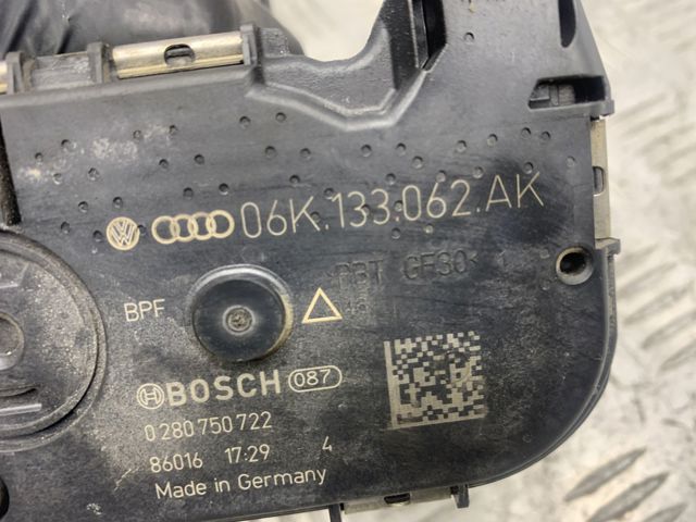 Блок дросельної заслінки 06K133062AK VAG