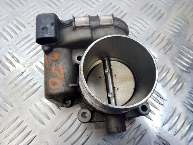 Дросільна заслінка в зборі 06K133062R VAG