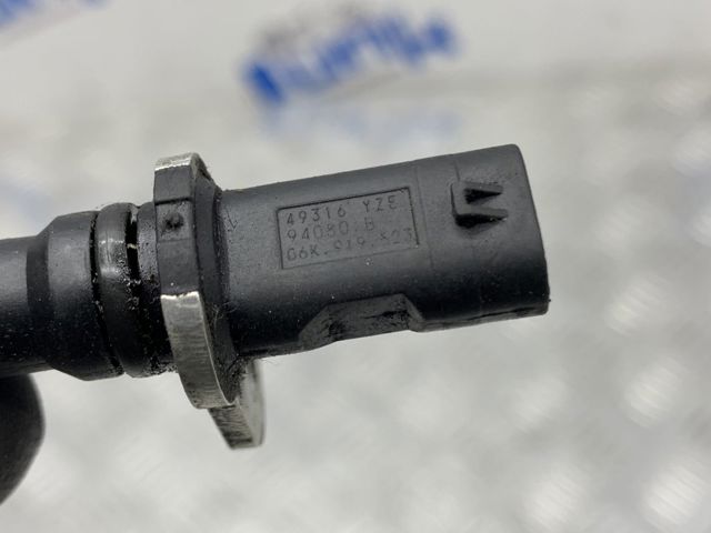 Датчик температури охолоджуючої рідини 06K919523 VAG