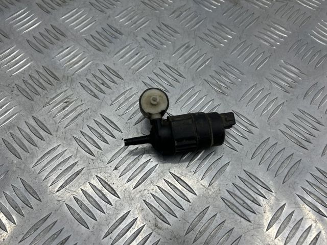 Насос омивача 090586632 OPEL