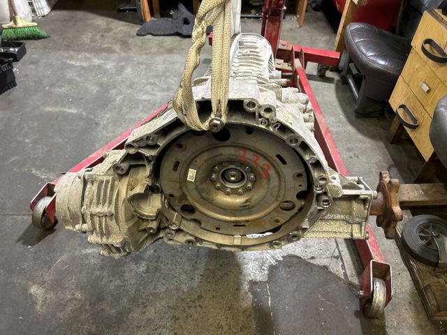 Автоматична коробка перемикання передач 0CJ300042L002 VAG