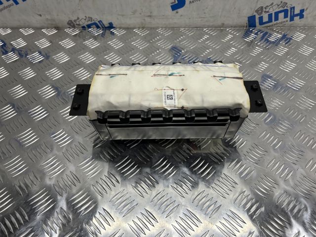 Установка подушки безпеки пасажира 107782300F TESLA