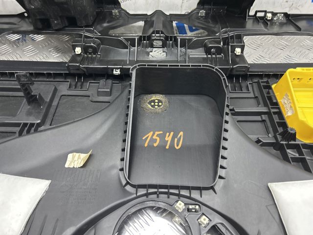 108340100H Tesla