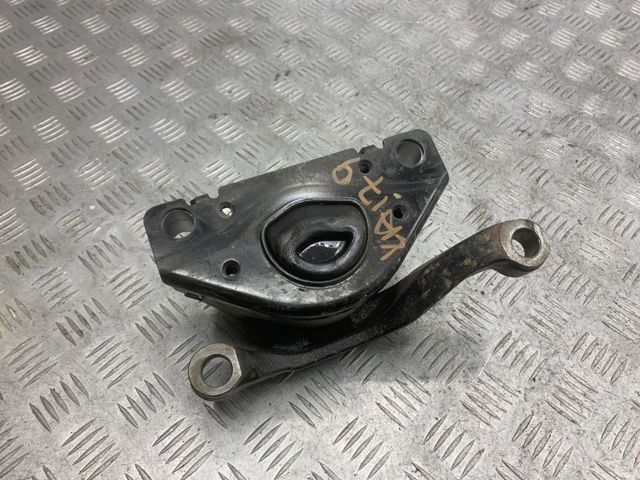 Подушка (опора) двигуна, ліва 112205NA0A NISSAN