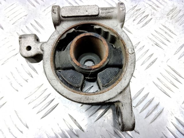 Подушка (опора) двигуна, задні праві 11360JP00B NISSAN