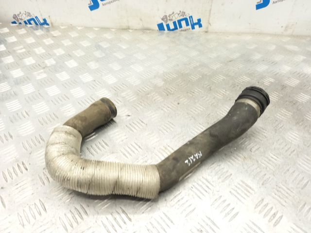 Шланг/патрубок радіатора охолодження, нижній 11537581942 BMW