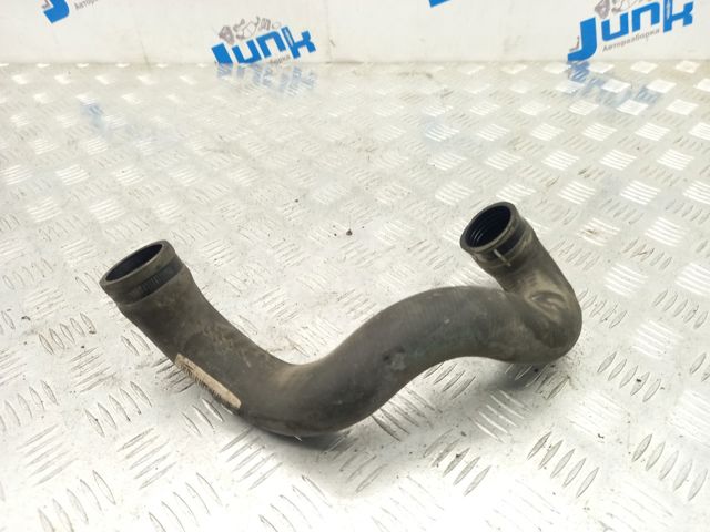 Шланг/патрубок системи охолодження 11537649394 BMW