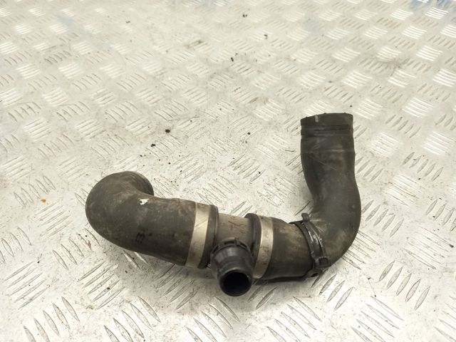 Шланг/патрубок водяного насоса, приймальний 11538645479 BMW