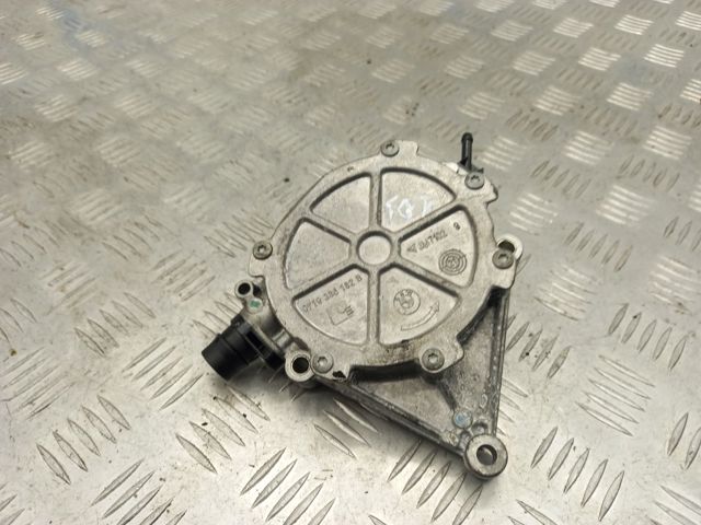 Насос вакуумний 11667640279 BMW