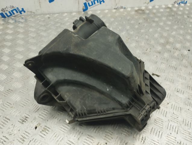 Коробка фільтра 13717616932 BMW